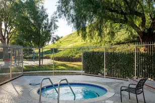 25897 Ramillo, Valencia, CA 91355 - Photo 47