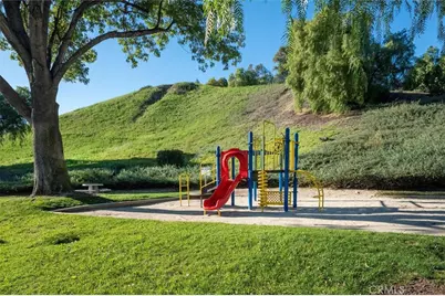 25897 Ramillo, Valencia, CA 91355 - Photo 41