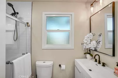 8102 Willis Ave, Panorama City, CA 91402 - Photo 21