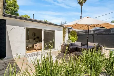 8102 Willis Ave, Panorama City, CA 91402 - Photo 27