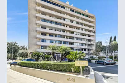 1333 S Beverly Glen Boulevard #402, Los Angeles, CA 90024 - Photo 1