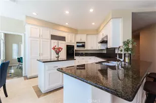 26962 Willow Tree Ln, Laguna Hills, CA 92653 - Photo 25