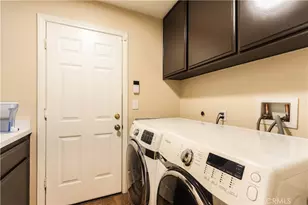 26962 Willow Tree Ln, Laguna Hills, CA 92653 - Photo 33