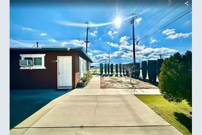 39302 10th, Palmdale, CA 93550 - Photo 3