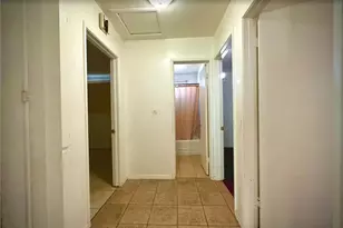 39302 10th, Palmdale, CA 93550 - Photo 11