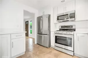 18807 Lassen, Northridge, CA 91324 - Photo 13