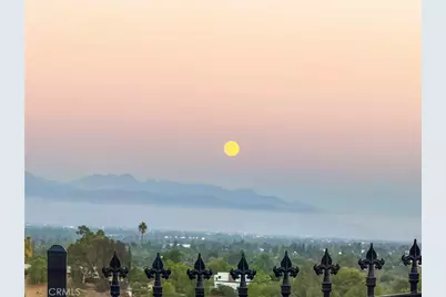 20531 Rhoda, Woodland Hills, CA 91367 - Photo 29