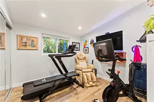 20531 Rhoda, Woodland Hills, CA 91367 - Photo 19