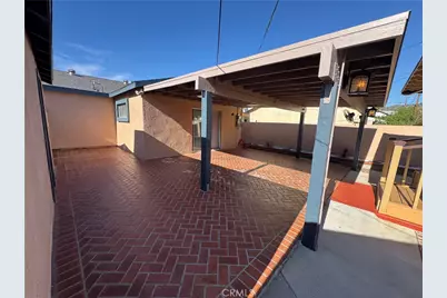 2210 N Buena Vista, Burbank, CA 91504 - Photo 15