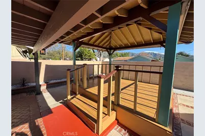 2210 N Buena Vista, Burbank, CA 91504 - Photo 25