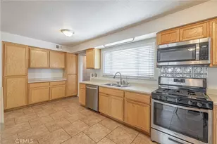 1156 W Ave J14, Lancaster, CA 93534 - Photo 5