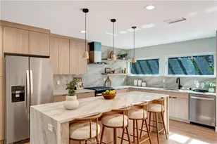 22122 Costanso, Woodland Hills, CA 91364 - Photo 7