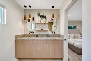 22122 Costanso, Woodland Hills, CA 91364 - Photo 21