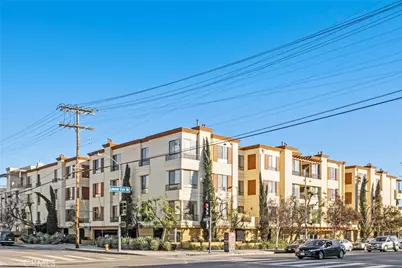 6938 Laurel Canyon Blvd #304, North Hollywood, CA 91605 - Photo 3