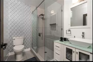 5022 Lindley Ave, Encino, CA 91316 - Photo 17