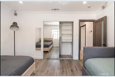 5022 Lindley Avenue, Encino, CA 91316 - Photo 19