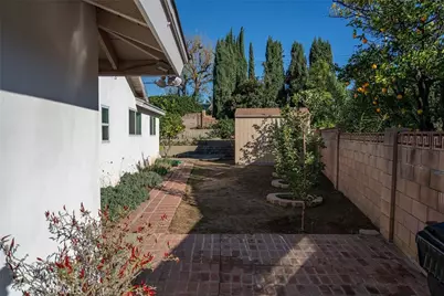 10560 Limerick, Chatsworth, CA 91311 - Photo 43