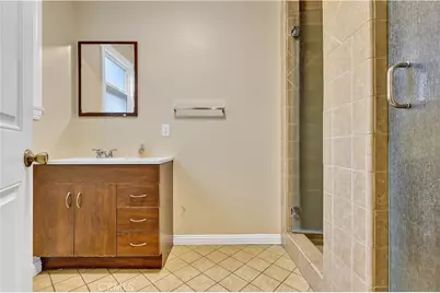 2641 S Catalina Street, Los Angeles, CA 90007 - Photo 13