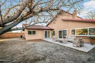 521 W Ave J14, Lancaster, CA 93534 - Photo 19