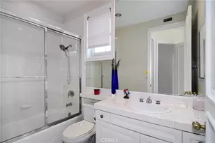 19134 Briarfield Way, Tarzana, CA 91356 - Photo 43