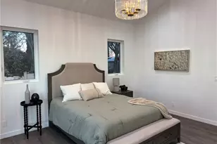 12511 12509 N Haleh Ln, Sylmar, CA 91342 - Photo 11