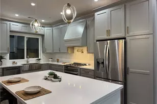 12511 12509 N Haleh Ln, Sylmar, CA 91342 - Photo 9