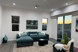 12511 12509 N Haleh Ln, Sylmar, CA 91342 - Photo 3