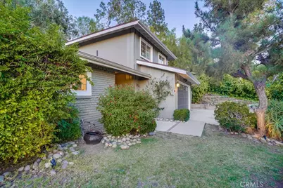 20619 Martha Street, Woodland Hills, CA 91367 - Photo 5