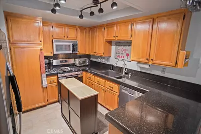 18740 Vista Del Canon #C, Newhall, CA 91321 - Photo 7