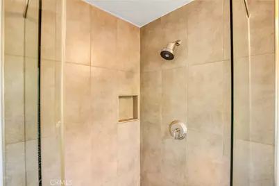 1300 Daily Cir., Glendale, CA 91208 - Photo 27