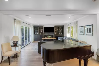 1300 Daily Cir., Glendale, CA 91208 - Photo 31