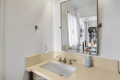 1300 Daily Cir., Glendale, CA 91208 - Photo 21