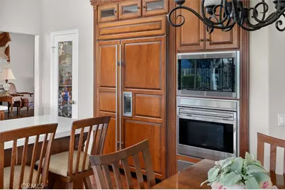 23250 Sherwood Place, Valencia, CA 91354 - Photo 15