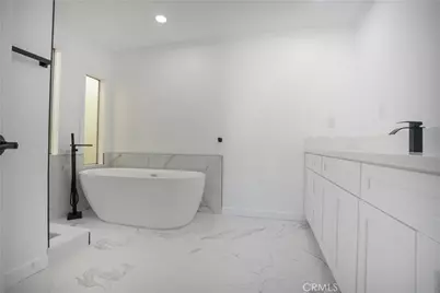 20401 Soledad Canyon, Canyon Country, CA 91351 - Photo 5