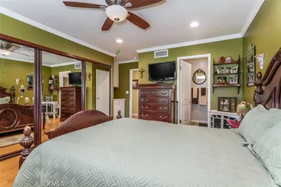 26457 Oak Highland Drive, Newhall, CA 91321 - Photo 13