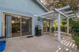 26457 Oak Highland Dr, Newhall, CA 91321 - Photo 19