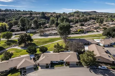 26457 Oak Highland Drive, Newhall, CA 91321 - Photo 27