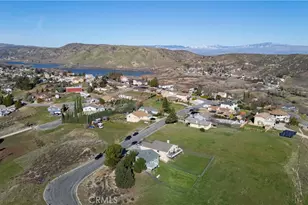 42614 Cabin Dr, Lake Hughes, CA 93532 - Photo 17