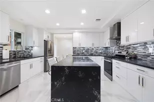 10112 Scoville, Sunland, CA 91040 - Photo 13