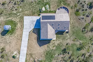 10540 Darling Rd, Agua Dulce, CA 91390 - Photo 11