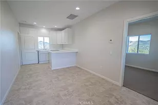 10540 Darling Rd, Agua Dulce, CA 91390 - Photo 13