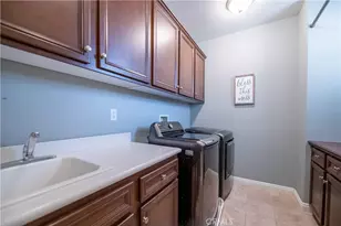 3134 Griffon Ct, Simi Valley, CA 93065 - Photo 55