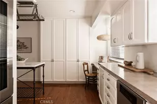 10225 Valley Spring Ln, Toluca Lake, CA 91602 - Photo 11