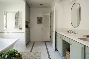 10225 Valley Spring Ln, Toluca Lake, CA 91602 - Photo 21