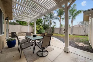 28640 Silverking Trail, Saugus, CA 91390 - Photo 45