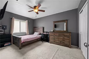 28640 Silverking Trail, Saugus, CA 91390 - Photo 33