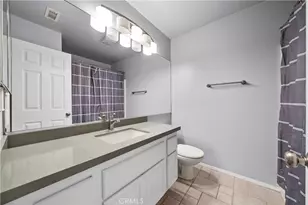 28640 Silverking Trail, Saugus, CA 91390 - Photo 31