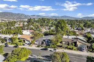 12670 Byron Ave, Granada Hills, CA 91344 - Photo 47