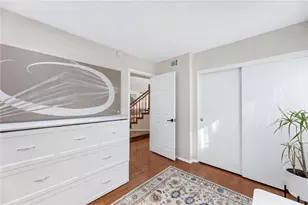 28205 Stonington Ln, Saugus, CA 91350 - Photo 35