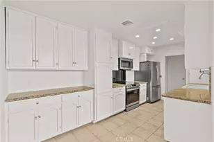 1880 Veteran Ave #Ph 306, Los Angeles, CA 90025 - Photo 11